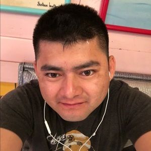 Meet your Posher, Ismael